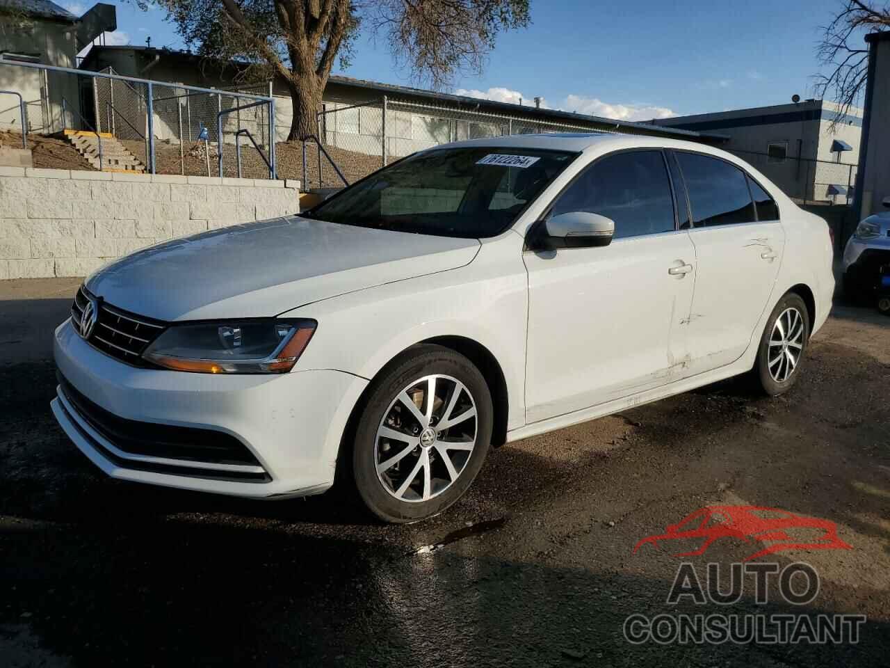 VOLKSWAGEN JETTA 2018 - 3VWDB7AJ9JM249503