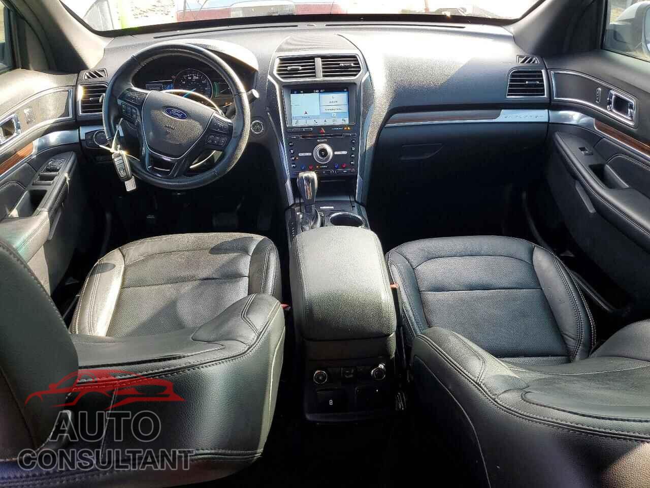 FORD EXPLORER 2018 - 1FM5K7FH3JGB99684