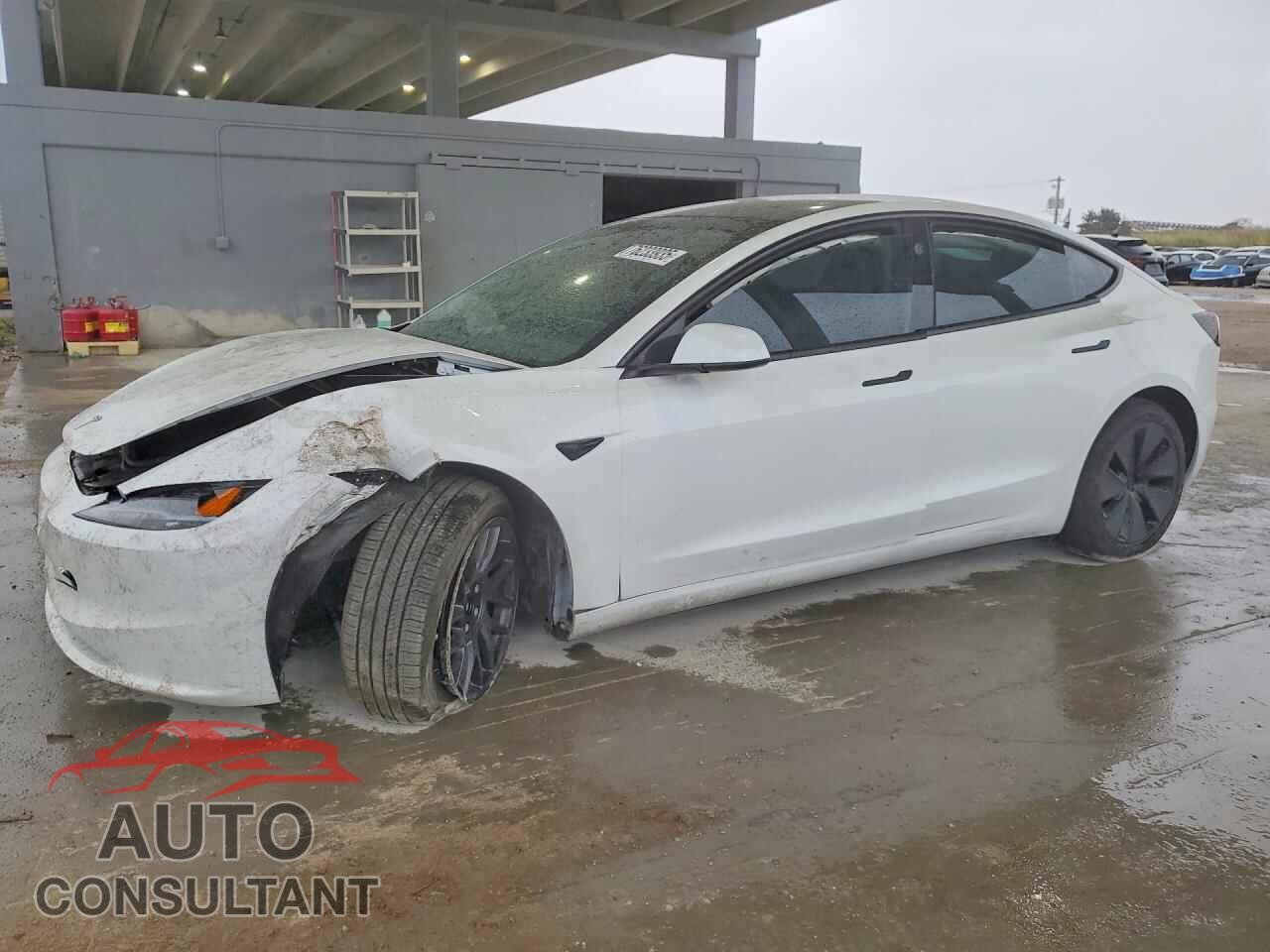 TESLA MODEL 3 2025 - 5YJ3E1EA5SF062004