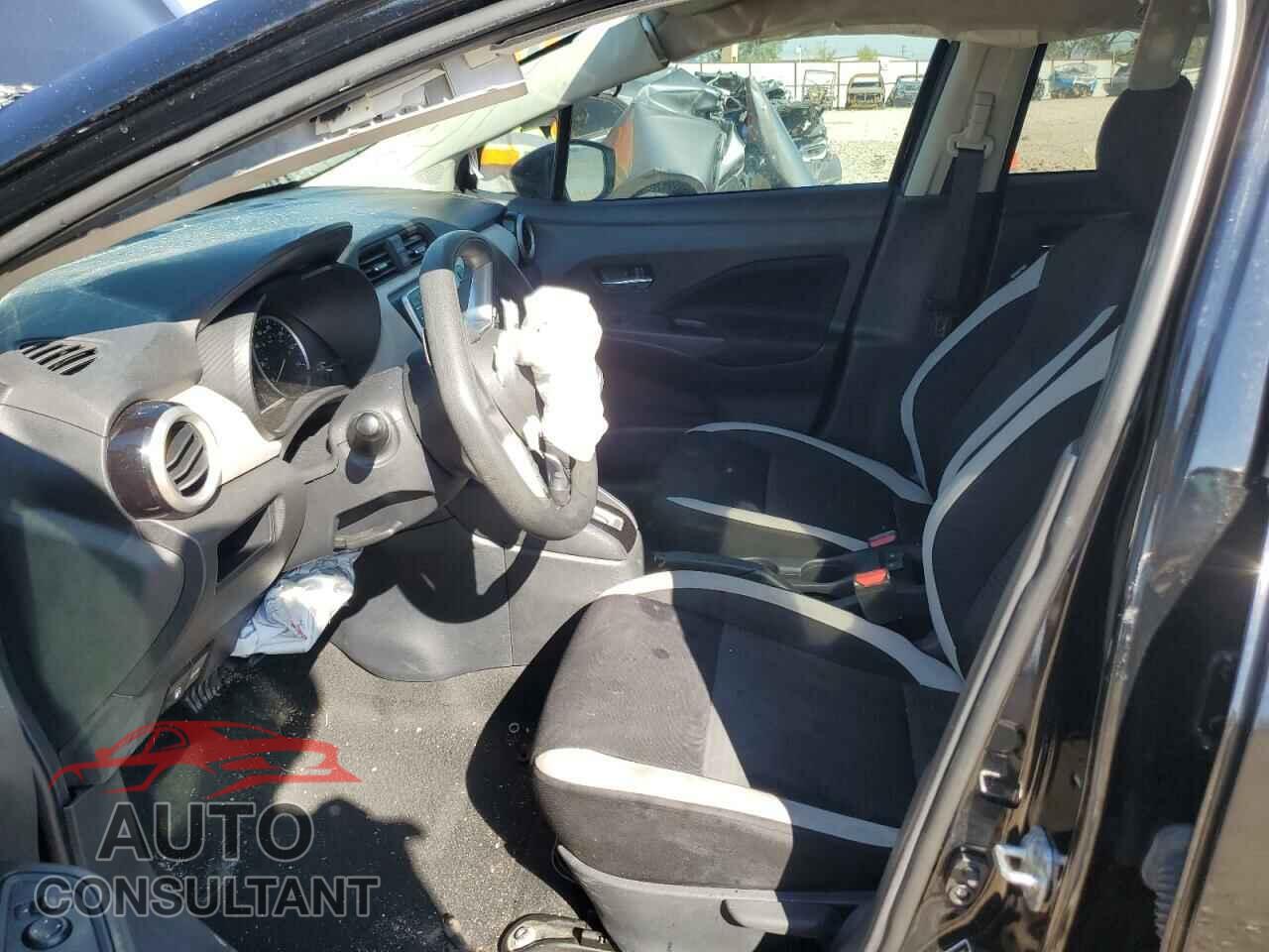NISSAN VERSA 2021 - 3N1CN8EVXML856404