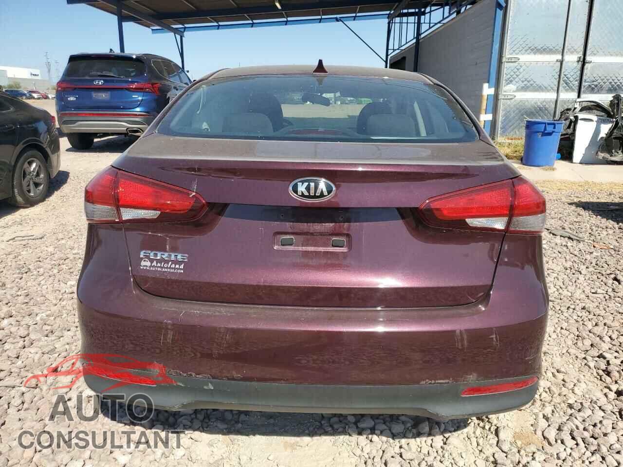KIA FORTE 2017 - 3KPFK4A76HE024457