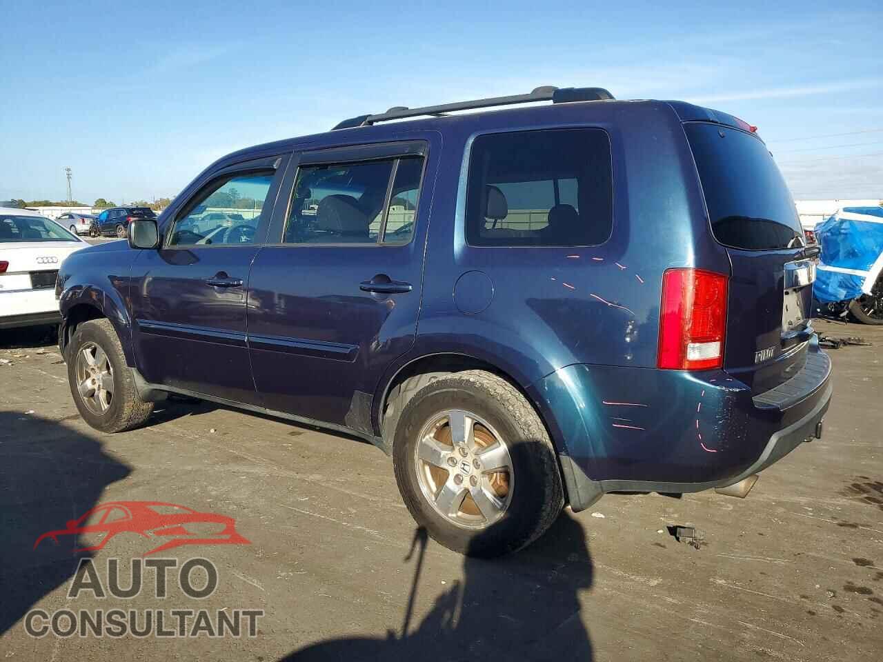 HONDA PILOT 2011 - 5FNYF4H58BB079544