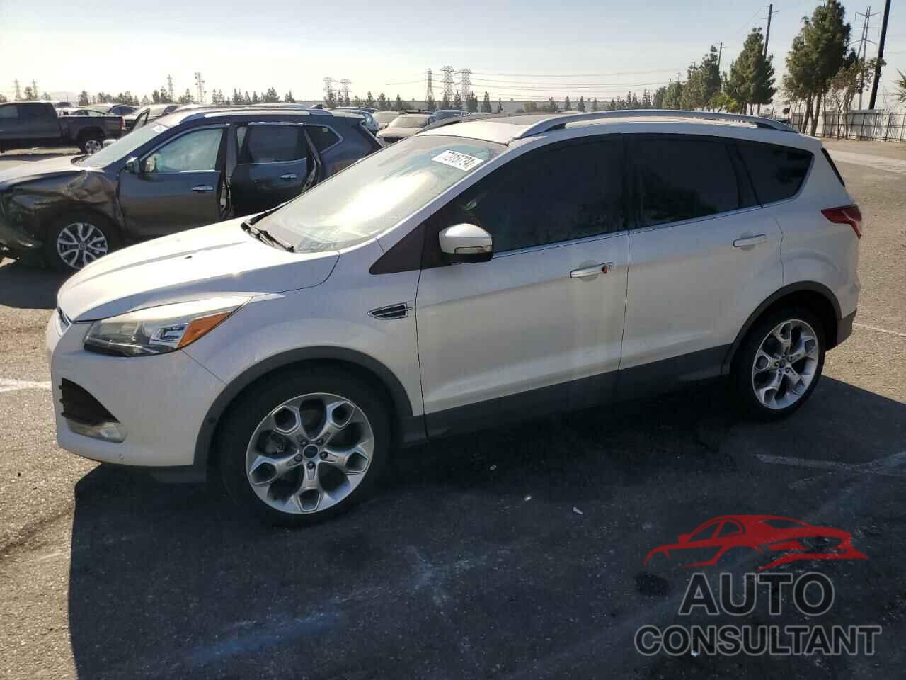 FORD ESCAPE 2015 - 1FMCU0J95FUA62960