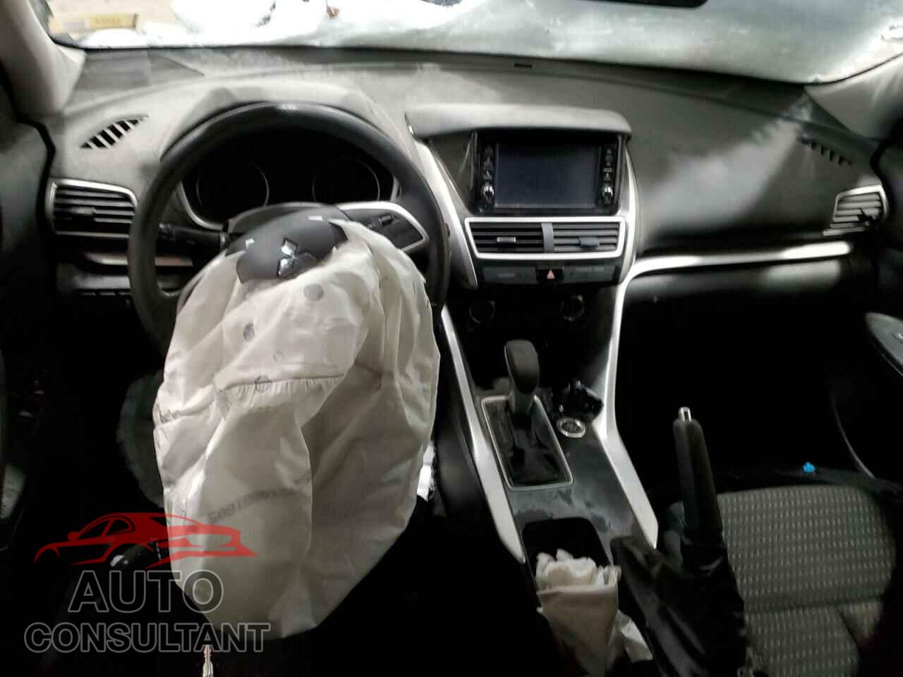 MITSUBISHI ECLIPSE 2019 - JA4AT3AA4KZ031054