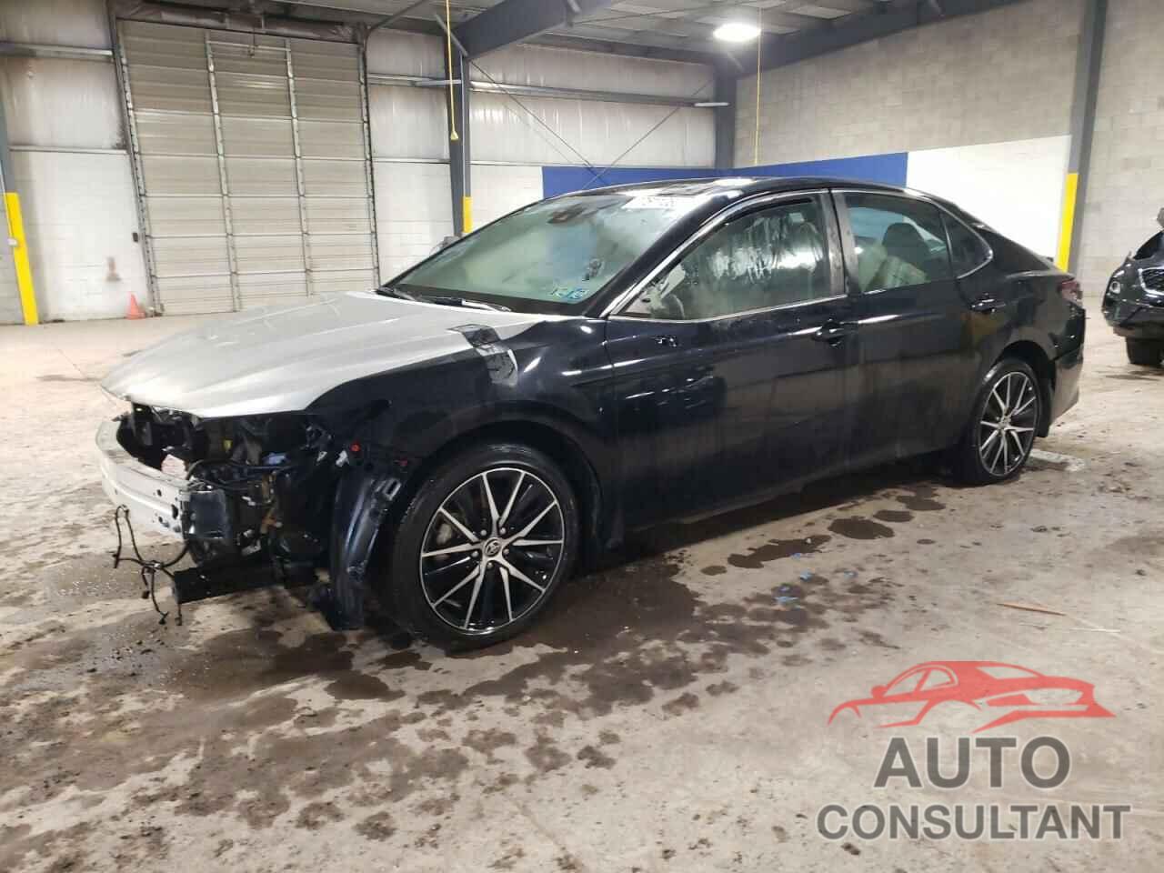 TOYOTA CAMRY 2021 - 4T1G11AK1MU552635