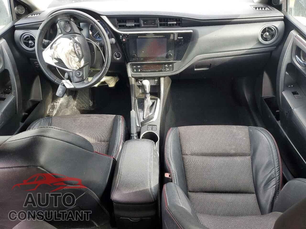 TOYOTA COROLLA 2017 - 5YFBURHEXHP620079