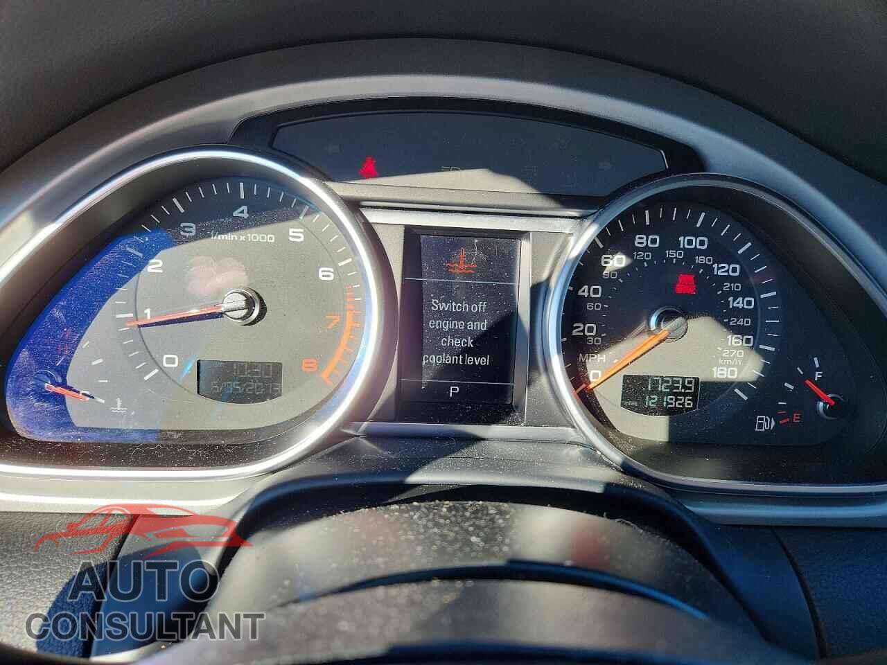 AUDI Q7 2015 - WA1DGAFE2FD011941