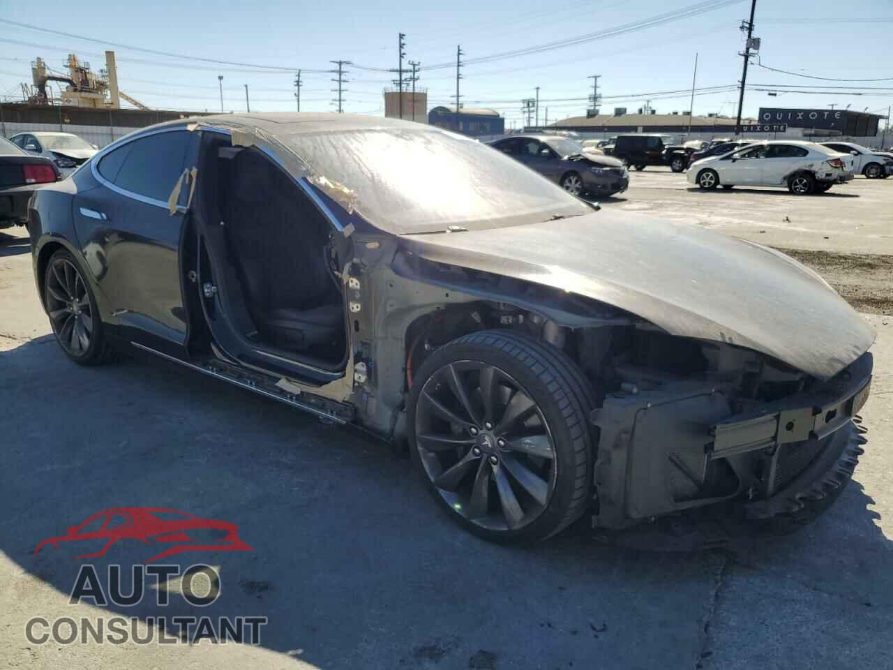 TESLA MODEL S 2016 - 5YJSA1E15GF145107