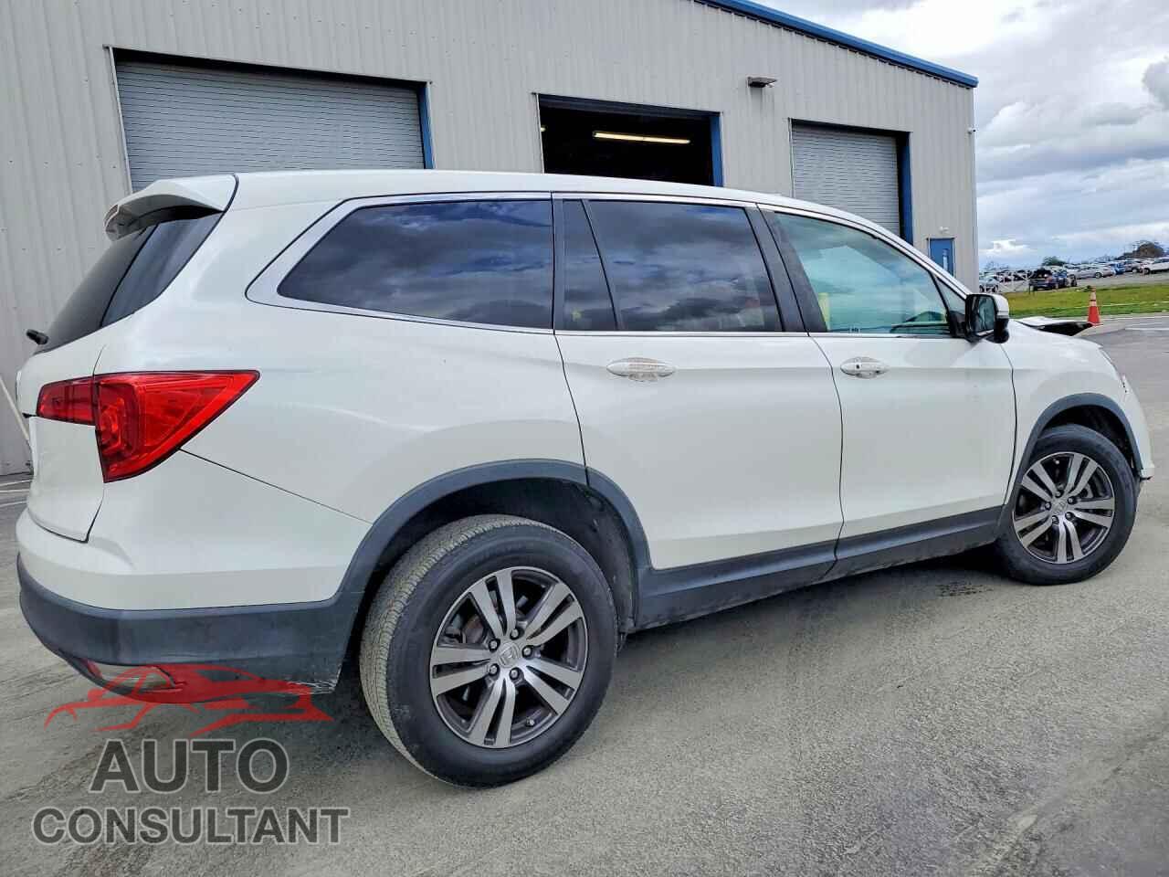 HONDA PILOT 2017 - 5FNYF5H39HB036084