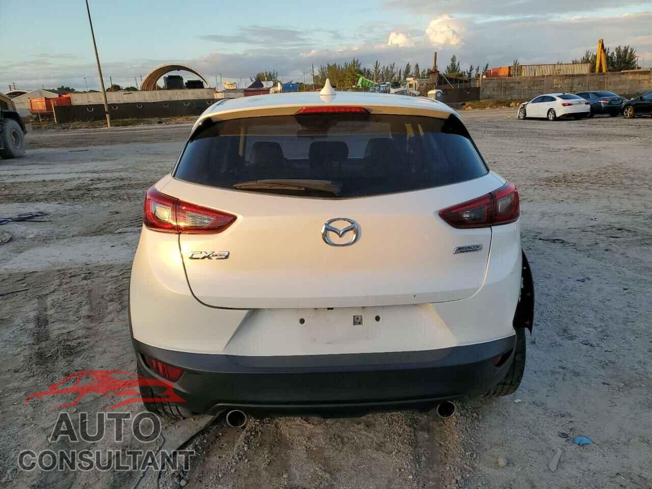 MAZDA CX-3 2019 - JM1DKDC73K1417184
