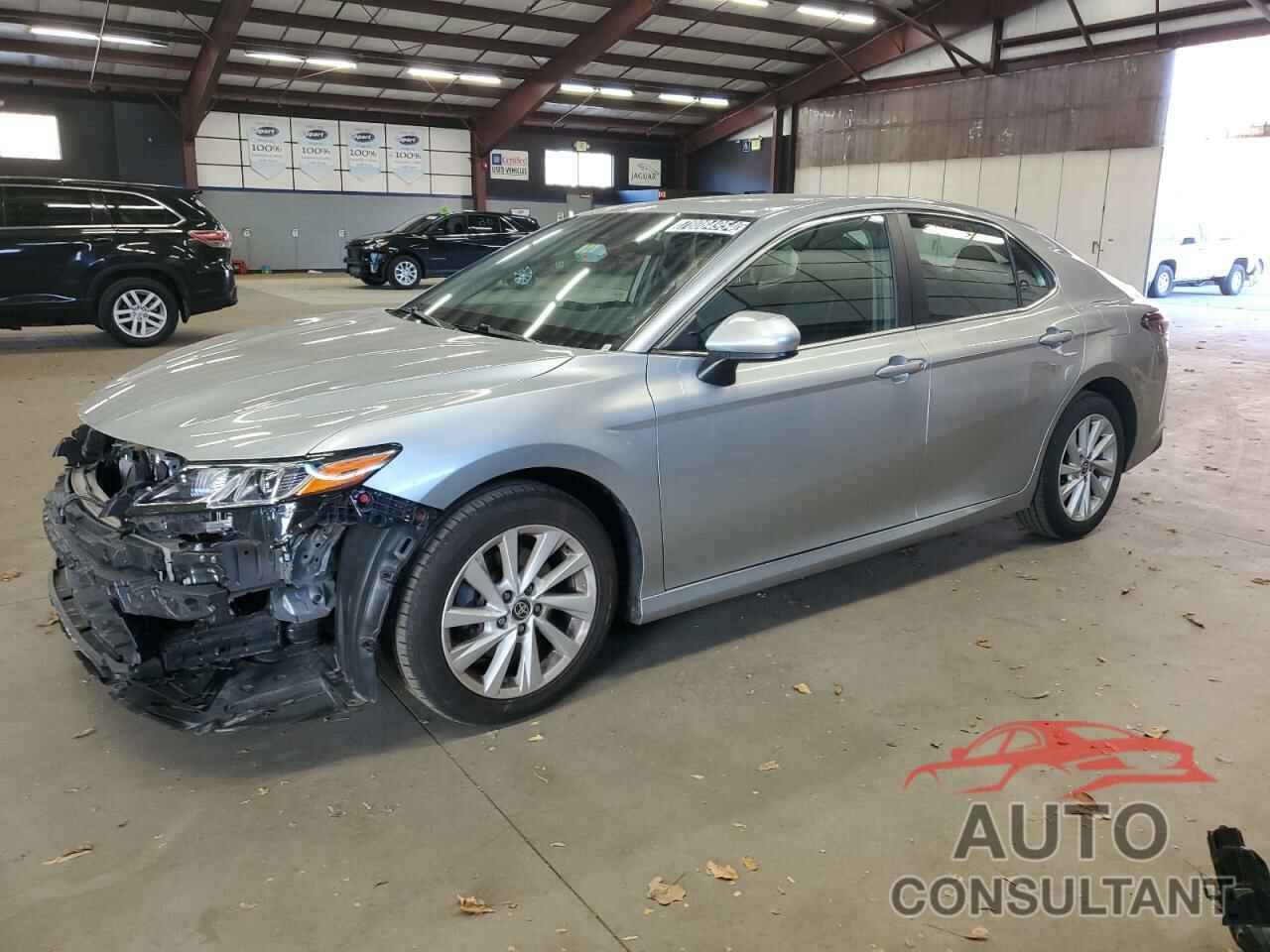 TOYOTA CAMRY 2022 - 4T1C11AK6NU668137