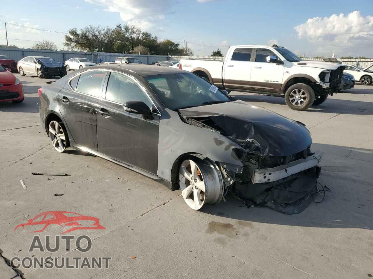 LEXUS IS 2011 - JTHBE5C21B5026034