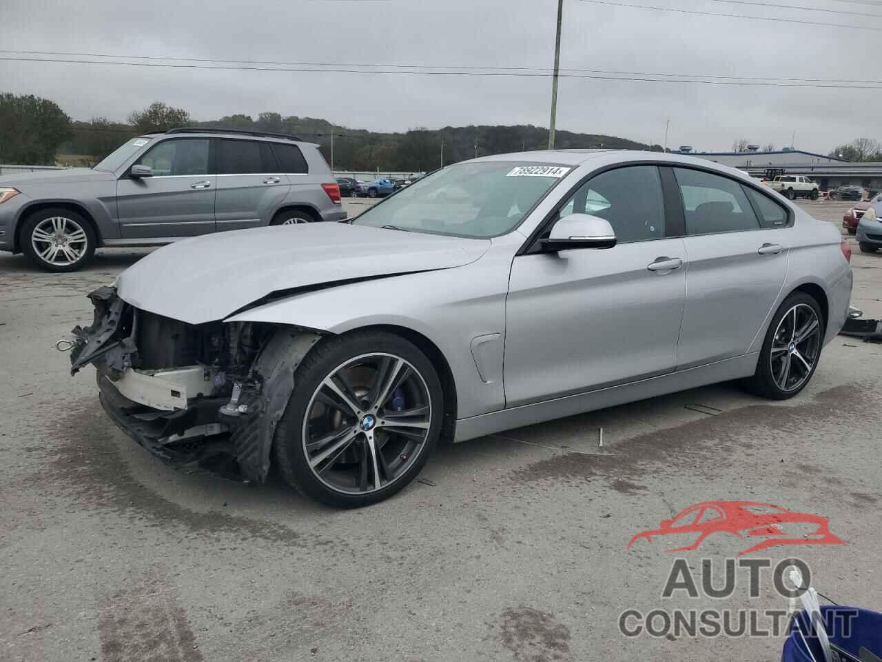 BMW 4 SERIES 2018 - WBA4J5C58JBF07639