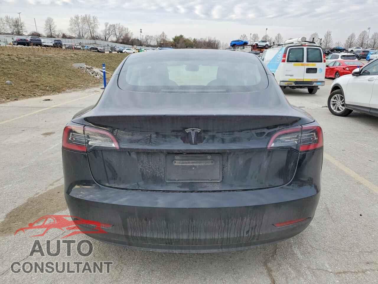 TESLA MODEL 3 2022 - 5YJ3E1EAXNF288415