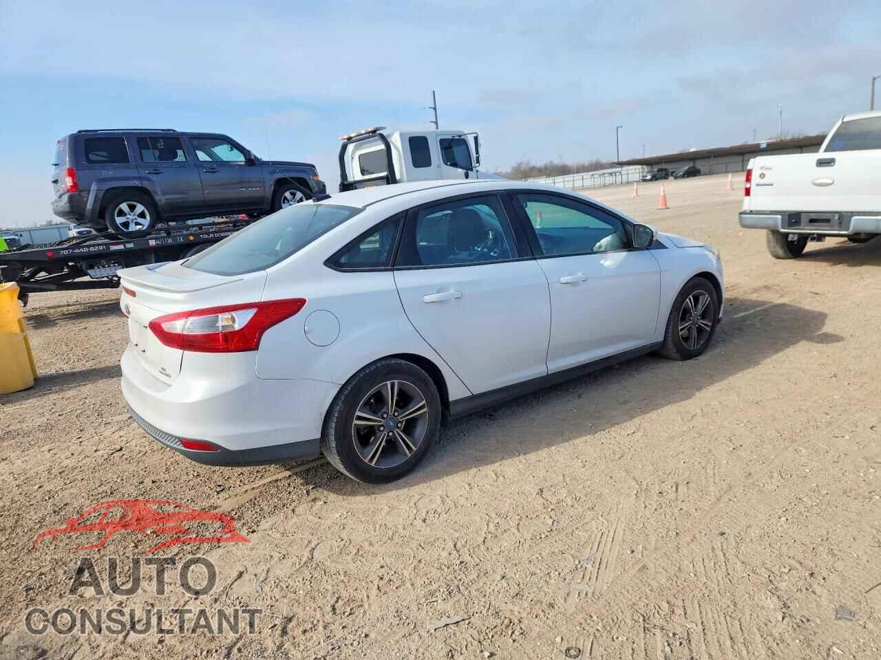 FORD FOCUS 2014 - 1FADP3F27EL340331