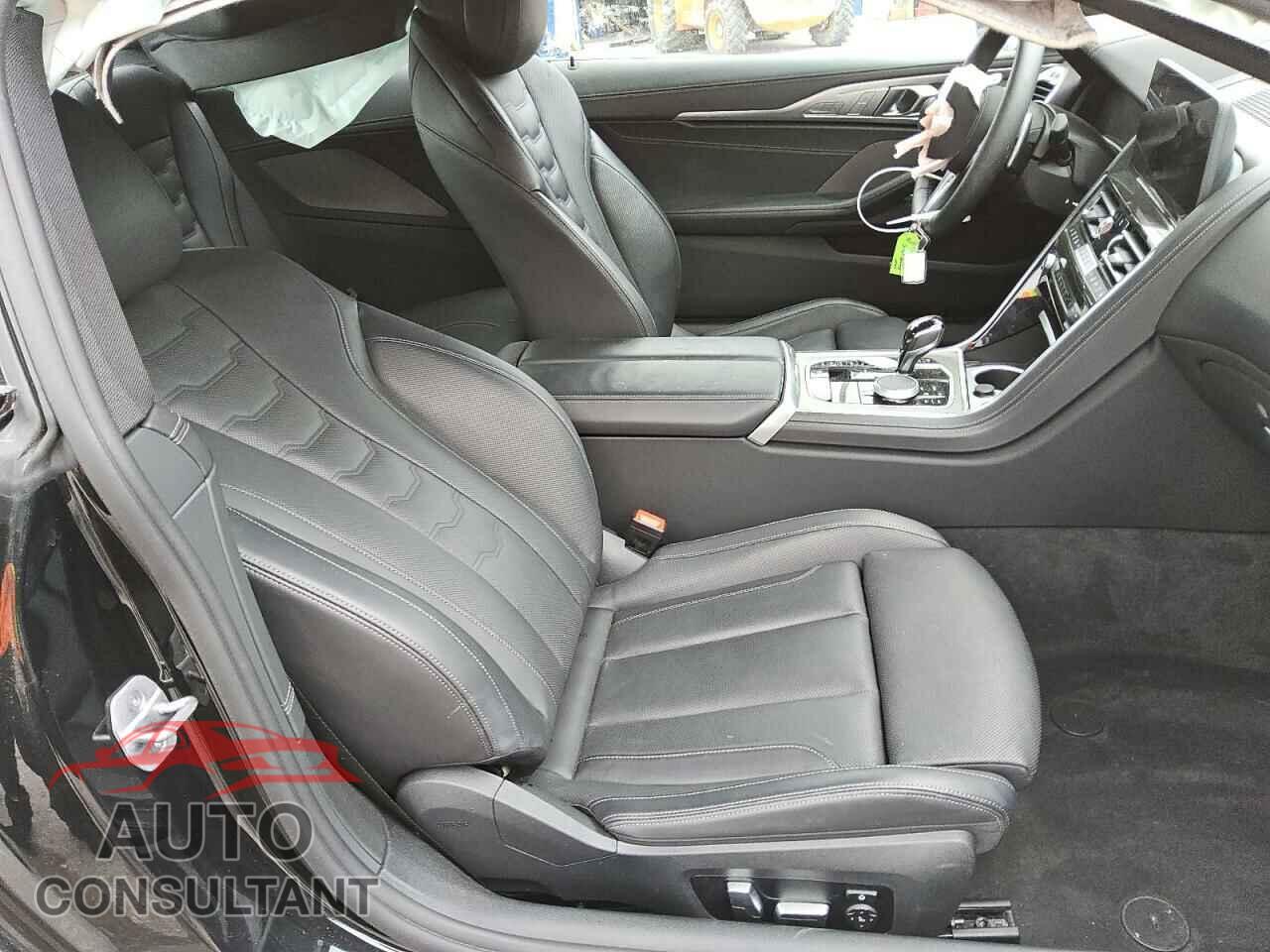 BMW 8 SERIES 2025 - WBAAE4C09SCS38842