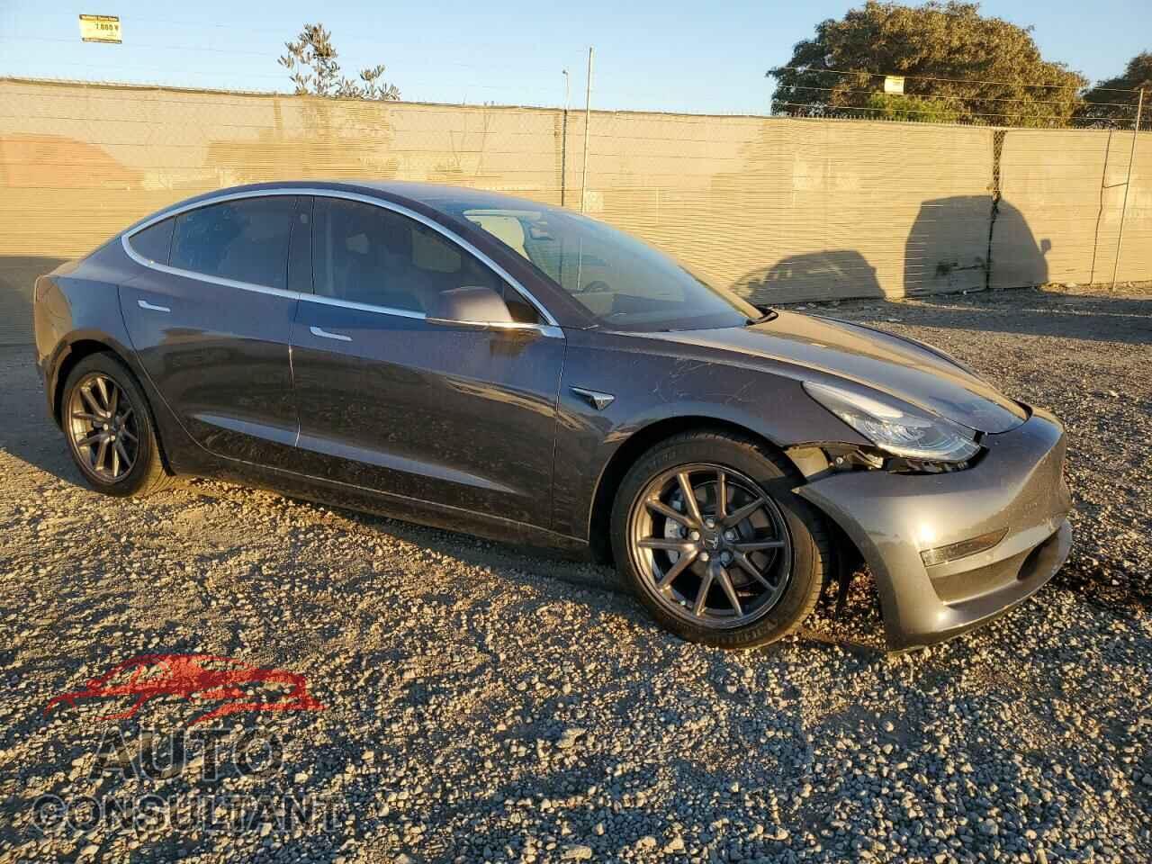 TESLA MODEL 3 2018 - 5YJ3E1EBXJF114069