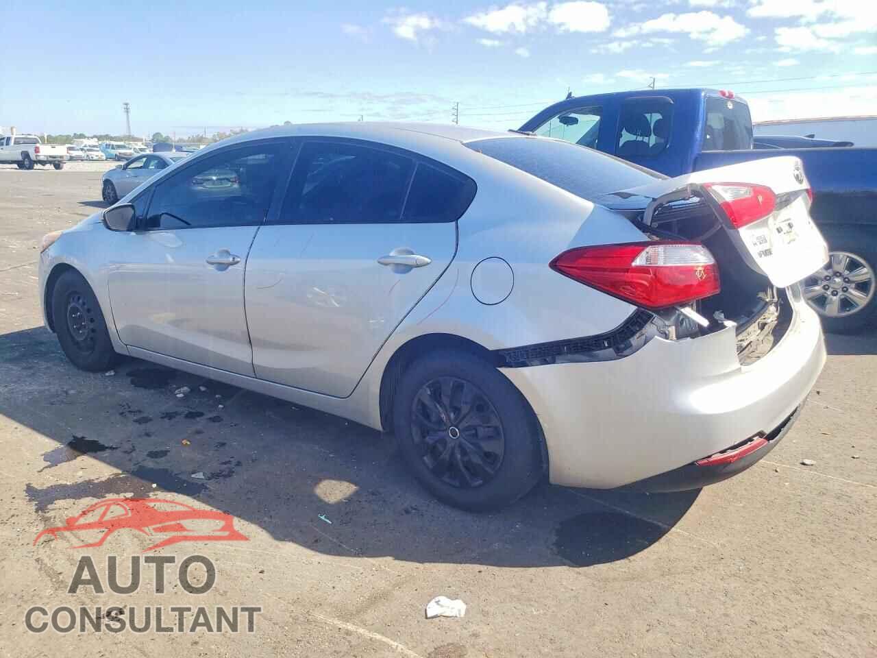 KIA FORTE 2015 - KNAFK4A60F5362692