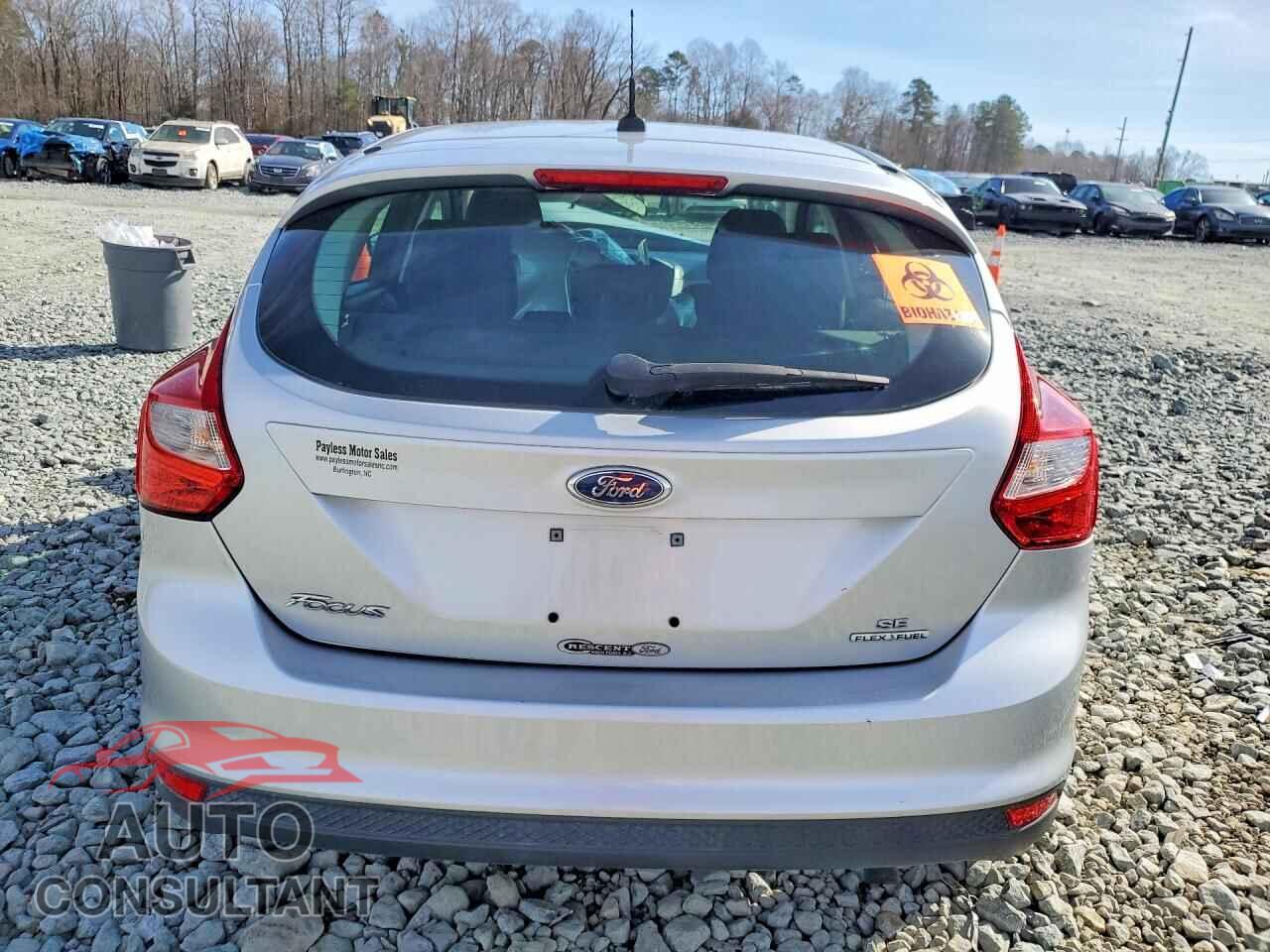 FORD FOCUS 2013 - 1FADP3K26DL112082