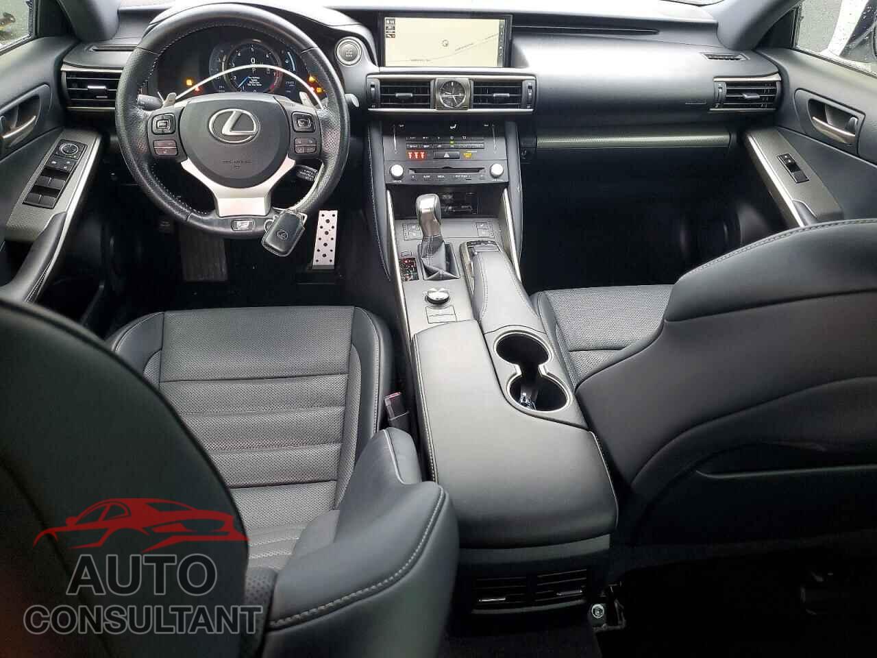 LEXUS IS 2017 - JTHBE1D20H5030415