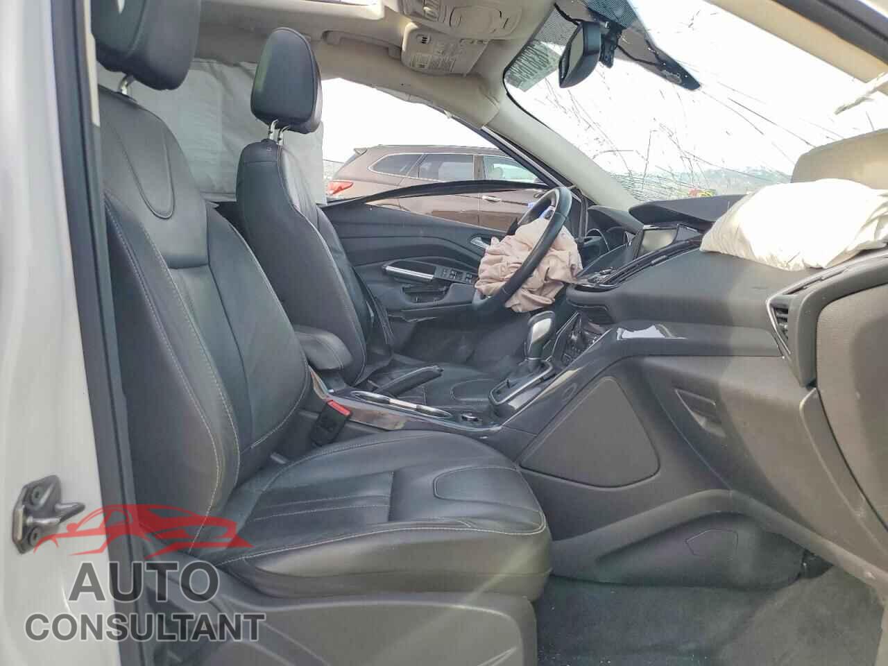 FORD ESCAPE 2013 - 1FMCU9J96DUB08362