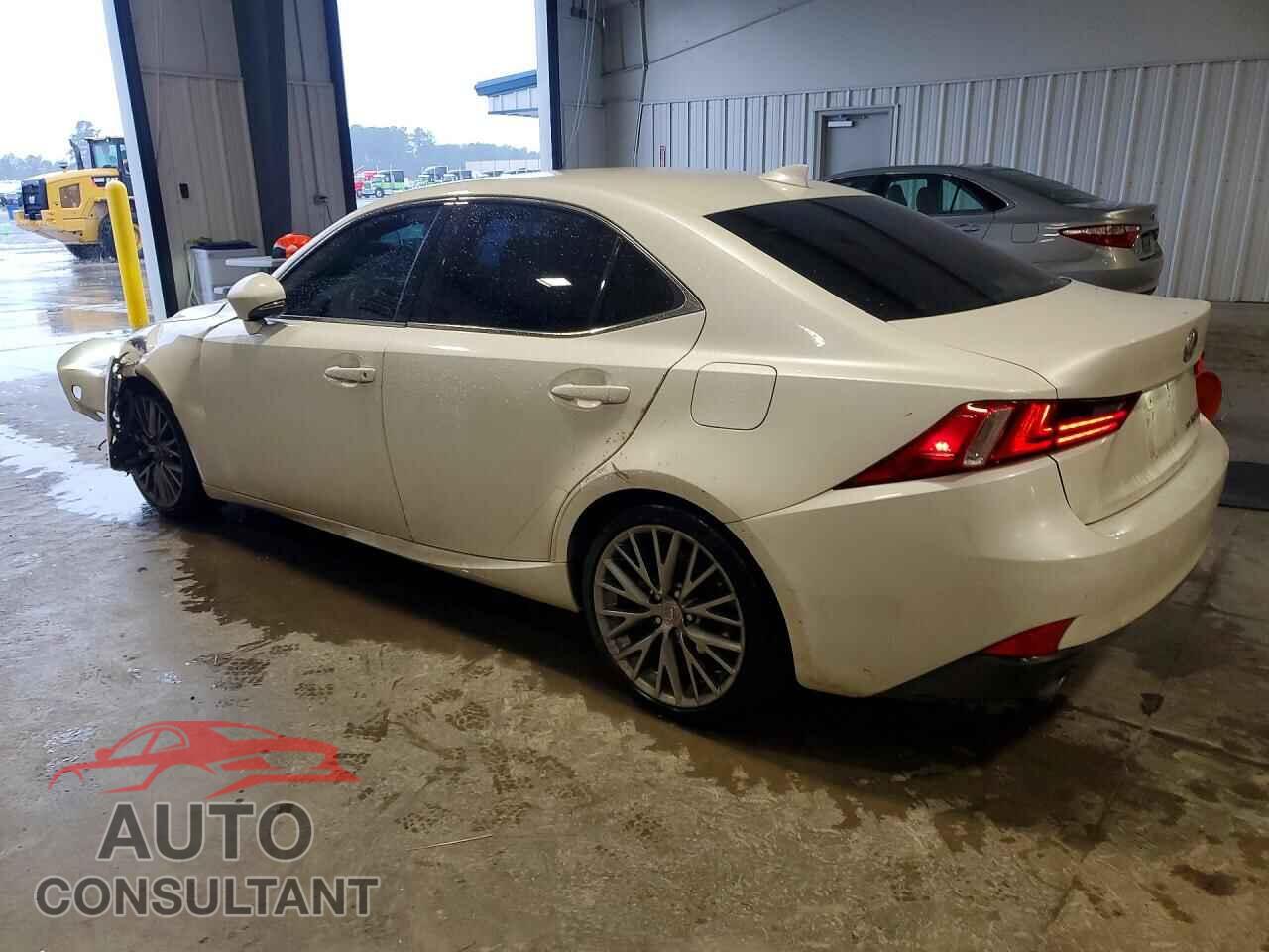 LEXUS IS 2014 - JTHCF1D28E5014394