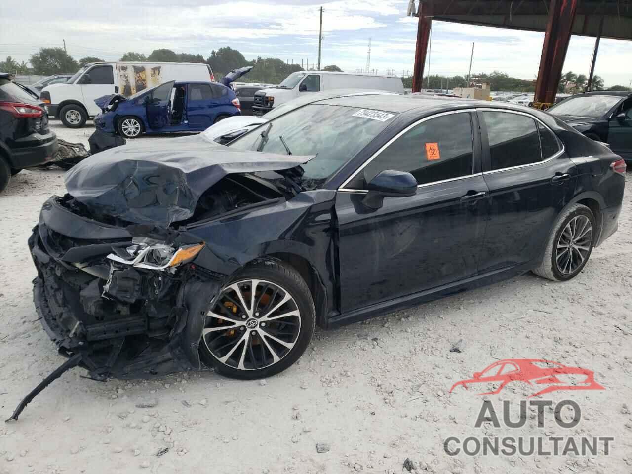 TOYOTA CAMRY 2018 - 4T1B11HKXJU624119