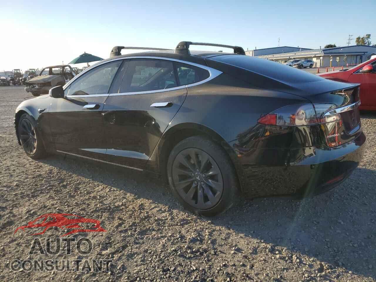 TESLA MODEL S 2017 - 5YJSA1E20HF228907