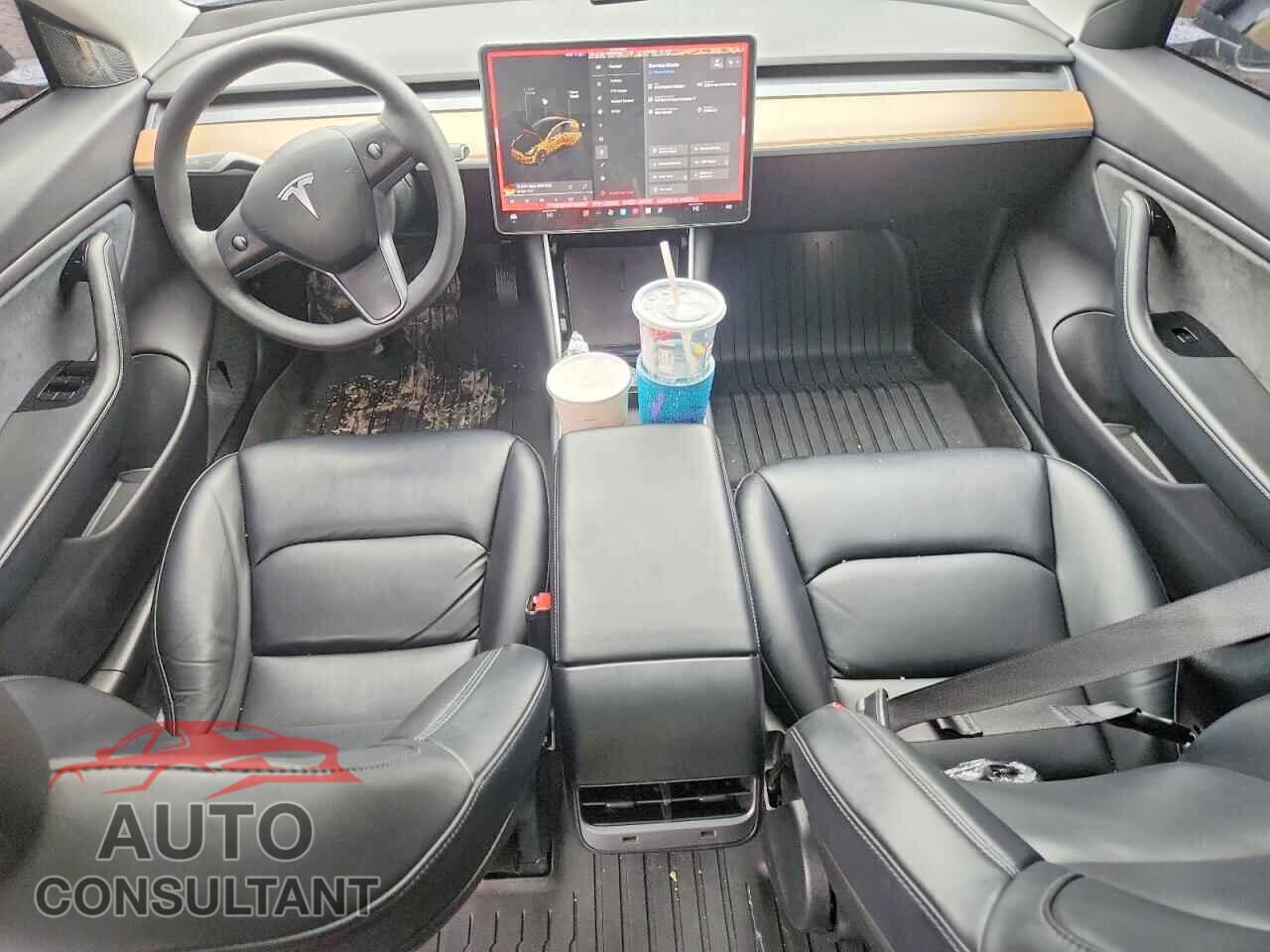 TESLA MODEL 3 2019 - 5YJ3E1EB5KF385557