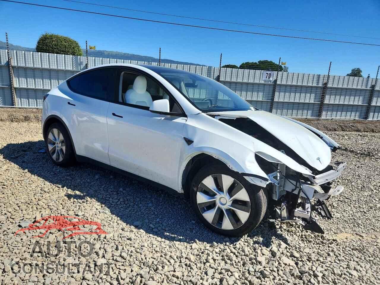 TESLA MODEL Y 2023 - 7SAYGDEE7PF634530