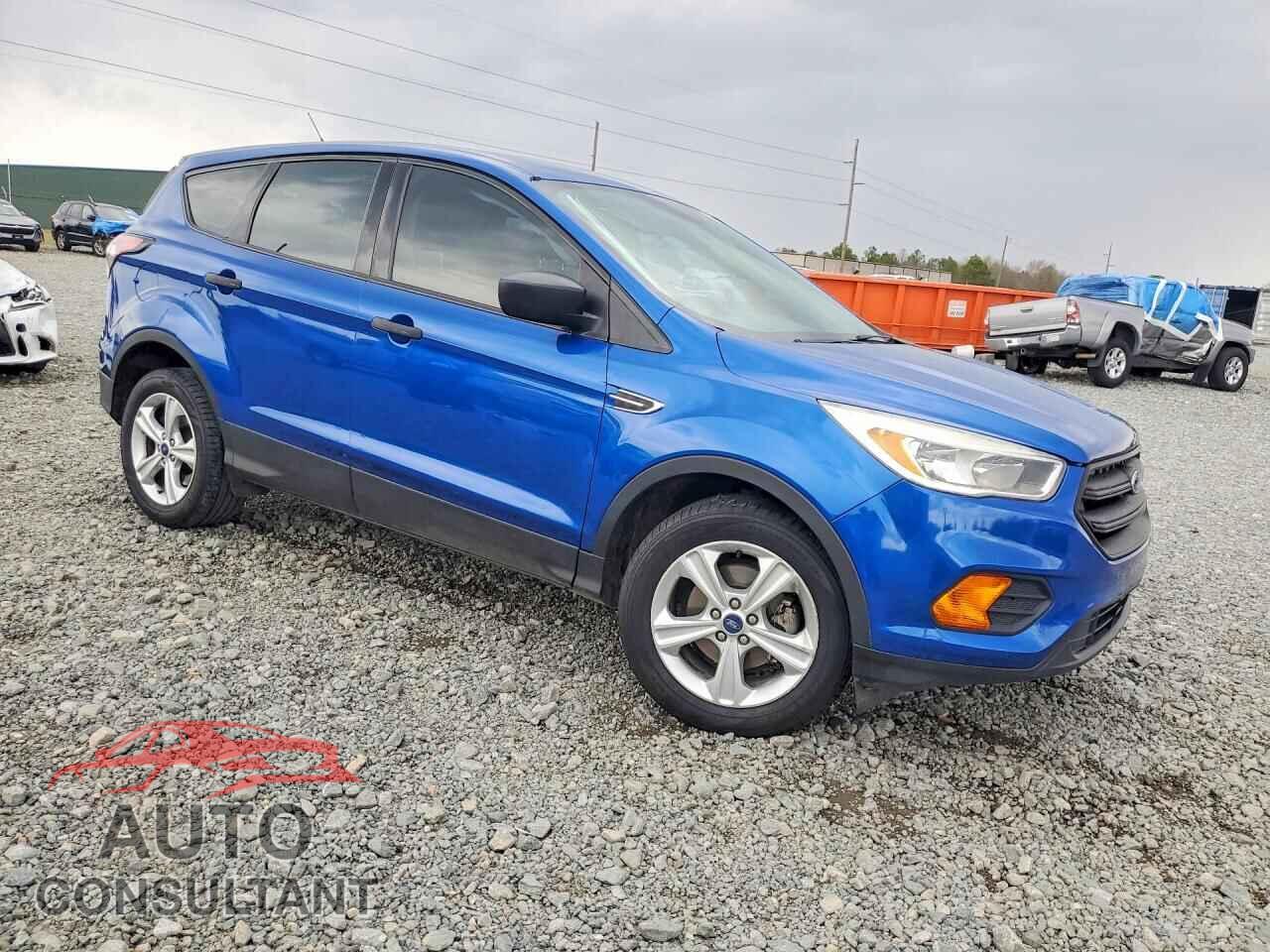 FORD ESCAPE 2017 - 1FMCU0F78HUC71815