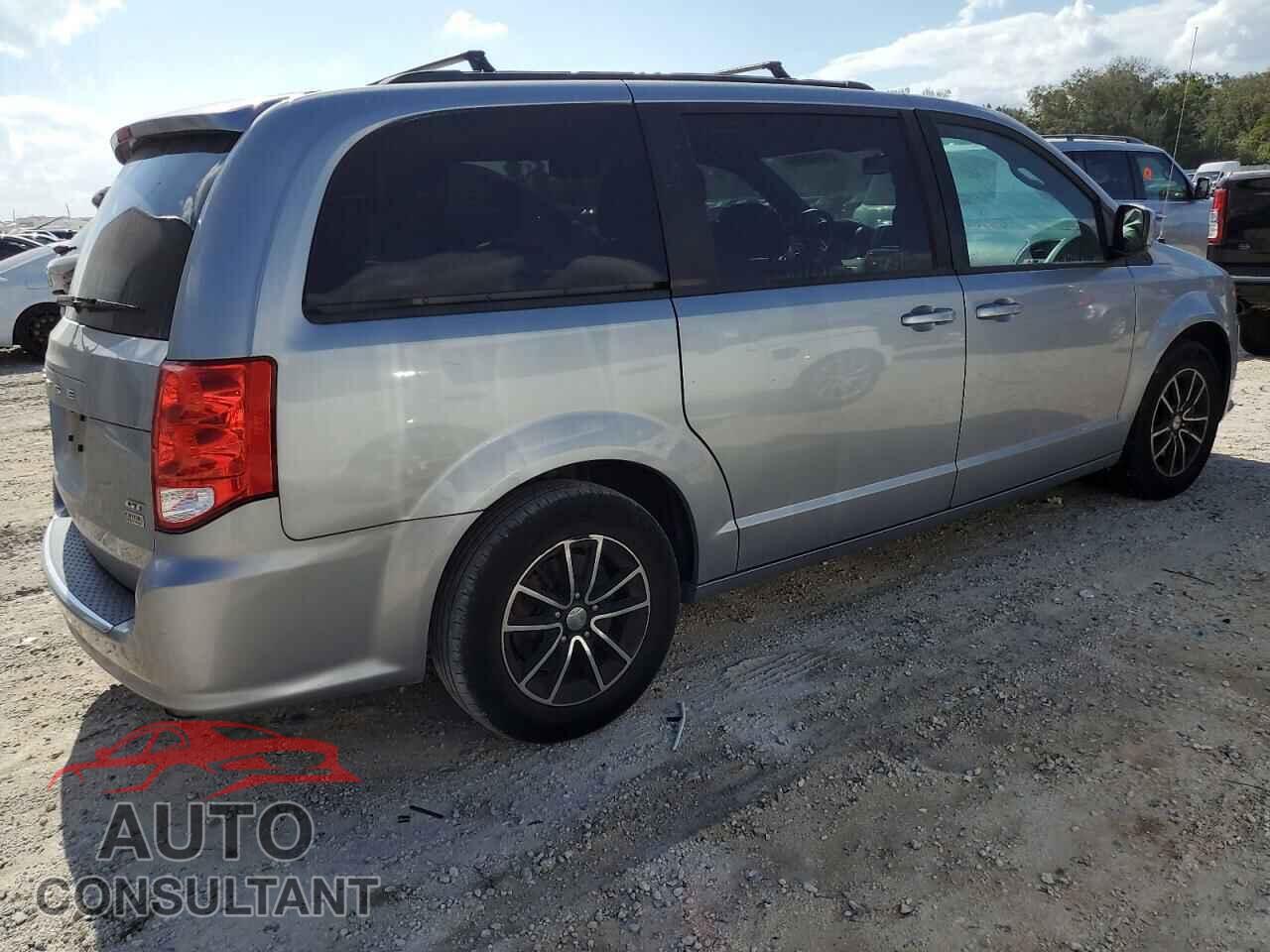 DODGE CARAVAN 2018 - 2C4RDGEG4JR335926