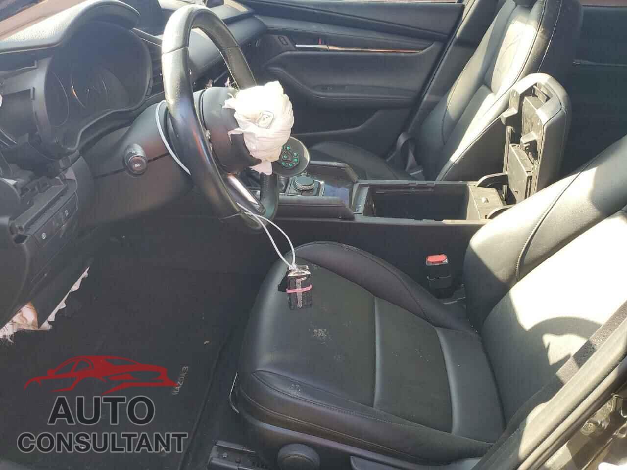 MAZDA 3 2019 - JM1BPACL4K1111289