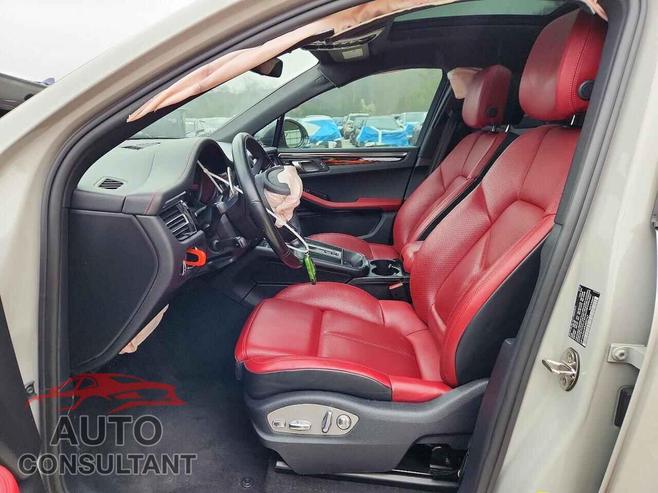 PORSCHE MACAN 2023 - WP1AA2A54PLB00147