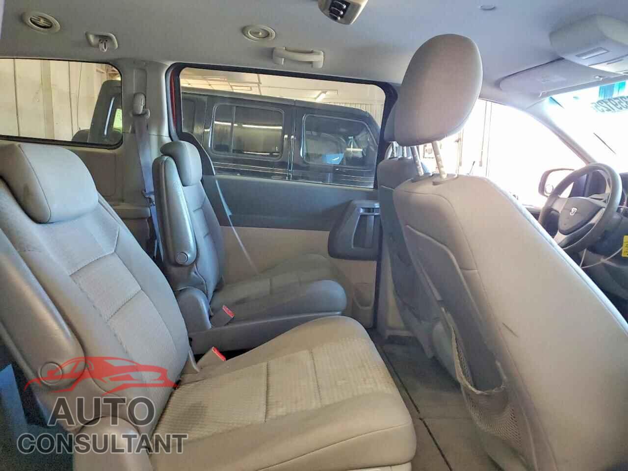 DODGE CARAVAN 2010 - 2D4RN4DE8AR247959