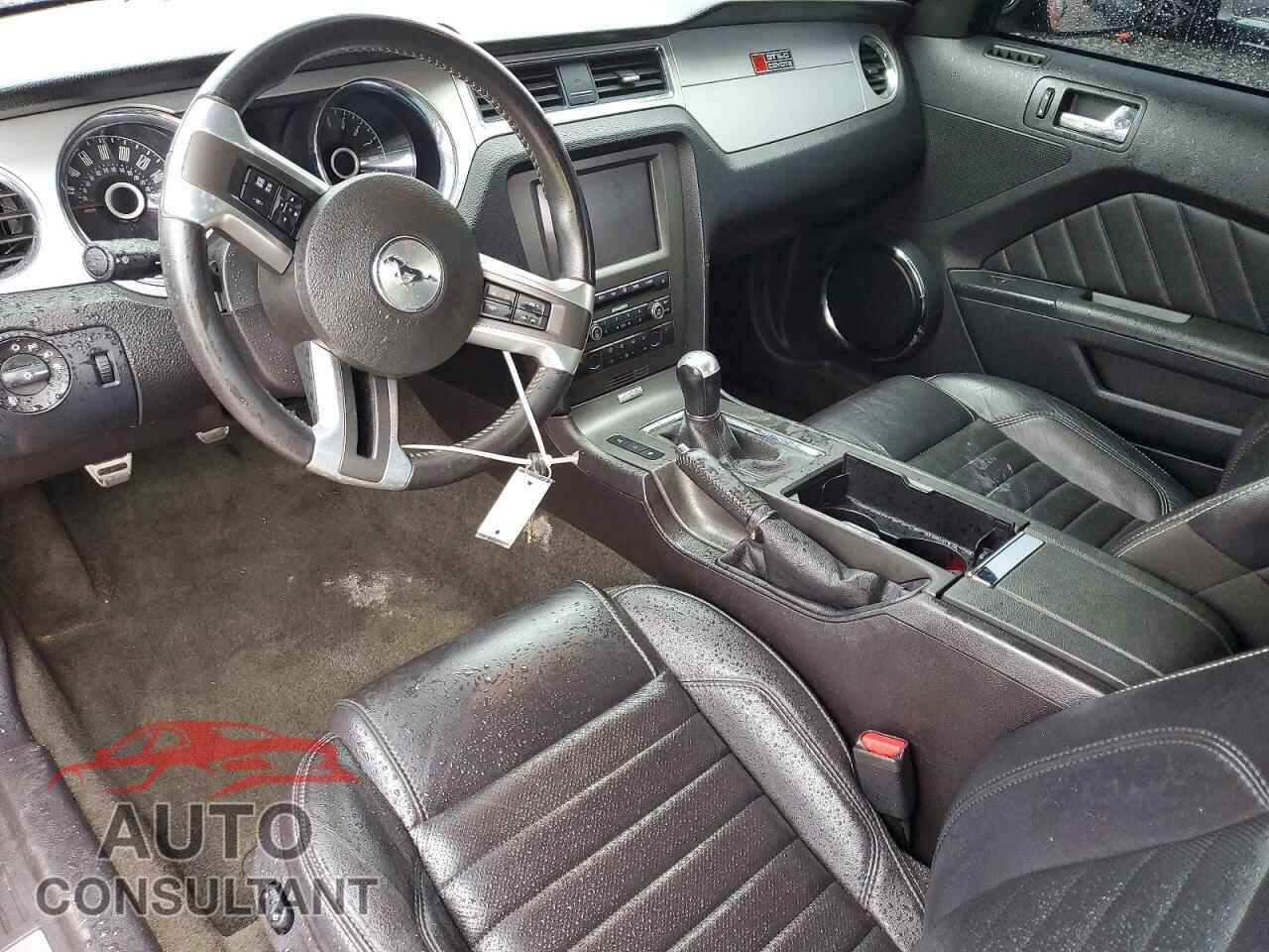 FORD MUSTANG 2014 - 1ZVBP8FF1E5200701
