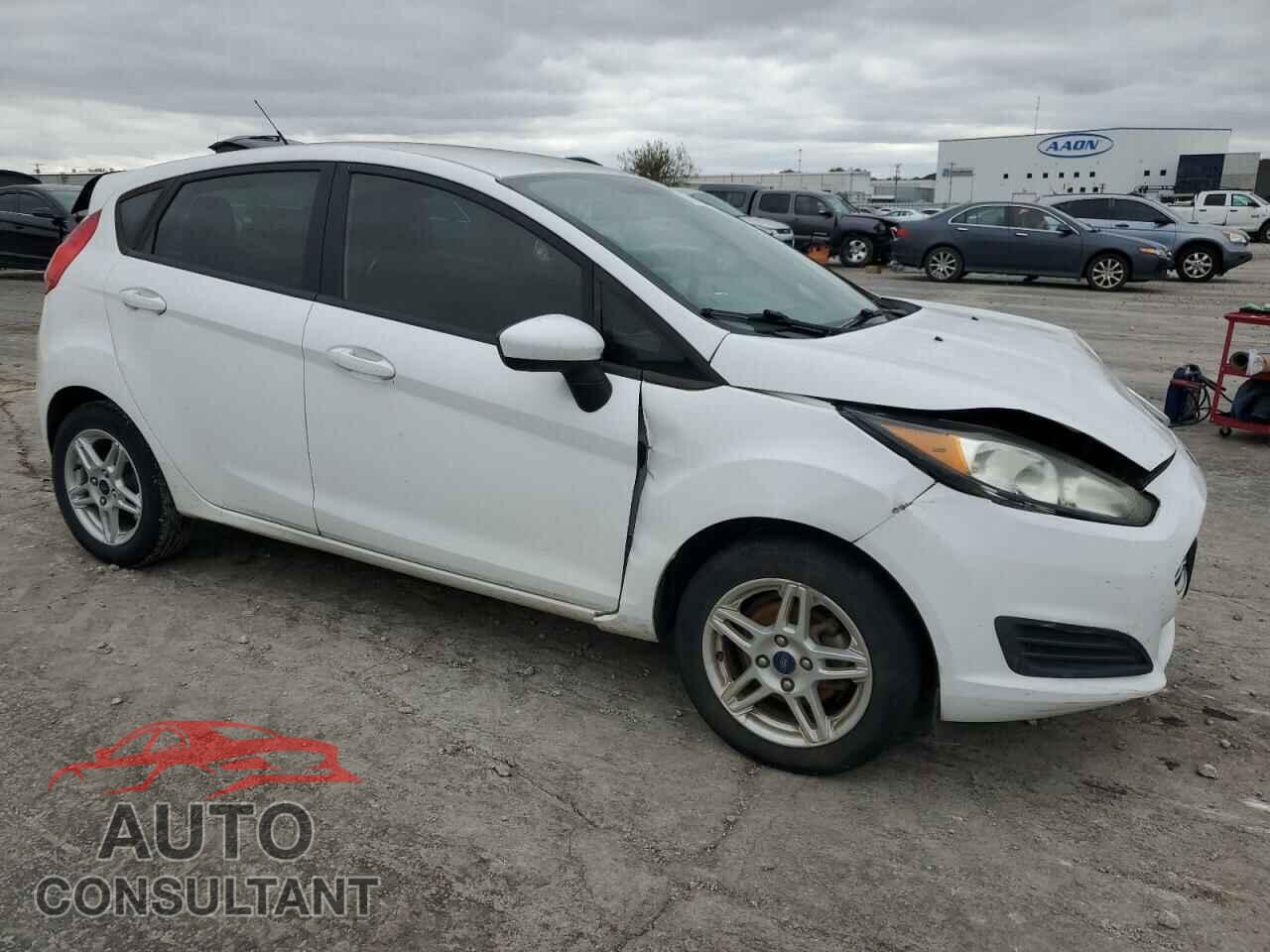 FORD FIESTA 2017 - 3FADP4EJ4HM104818