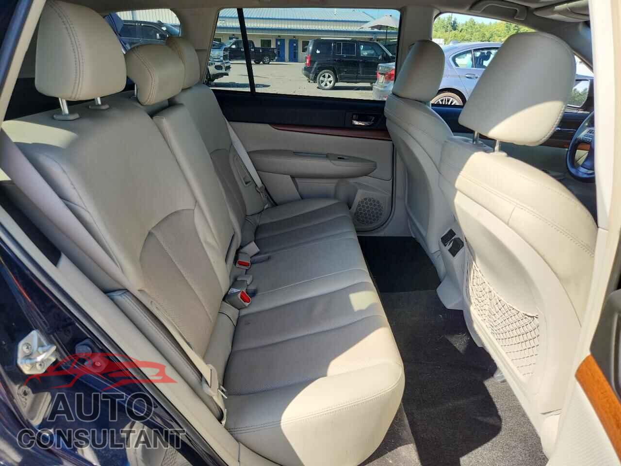 SUBARU OUTBACK 2014 - 4S4BRBLCXE3216357