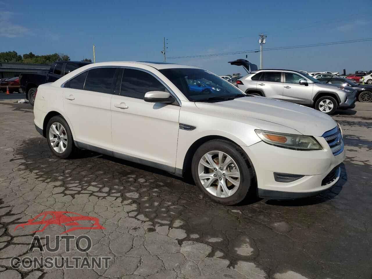 FORD TAURUS 2011 - 1FAHP2EW0BG135003