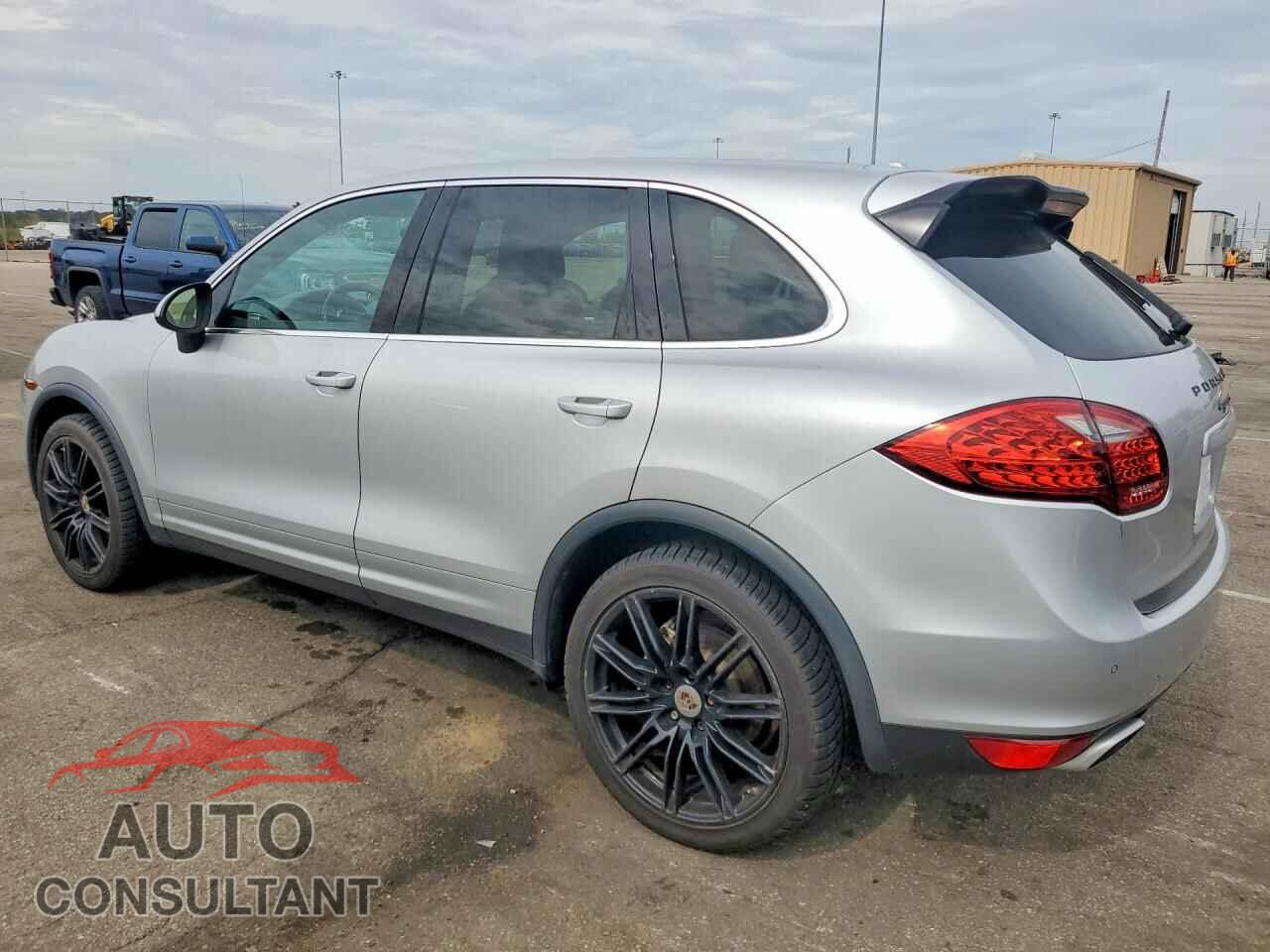 PORSCHE CAYENNE 2012 - WP1AB2A25CLA45284