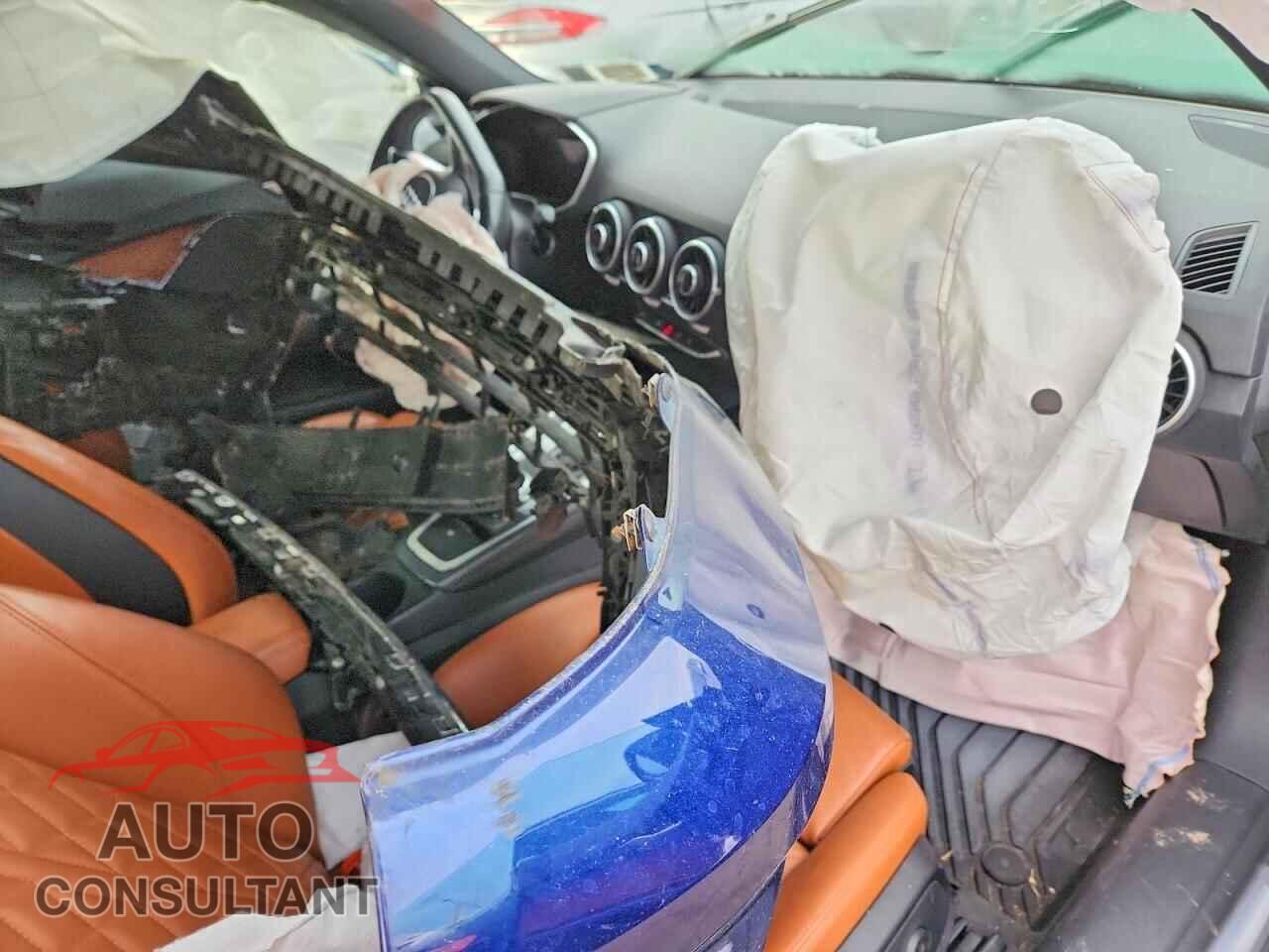 AUDI TT 2018 - TRUC5AFV8J1008808