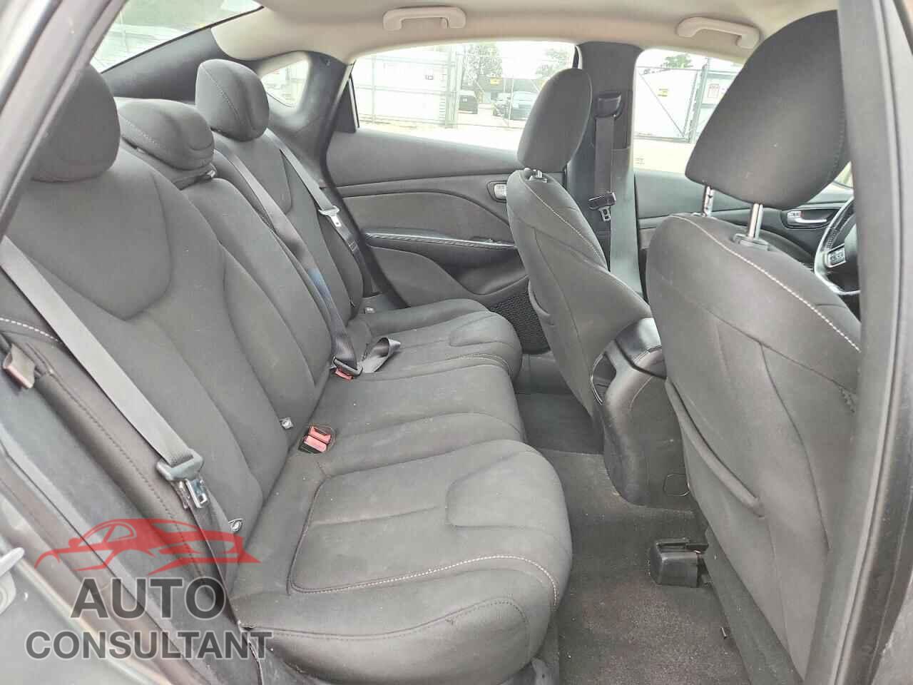 DODGE DART 2013 - 1C3CDFBA8DD336573
