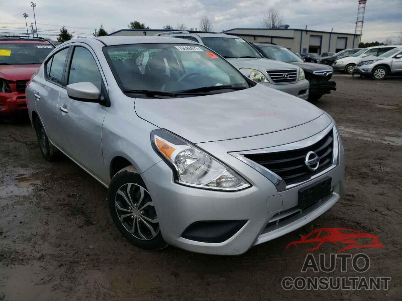 NISSAN VERSA 2018 - 3N1CN7AP3JL865975