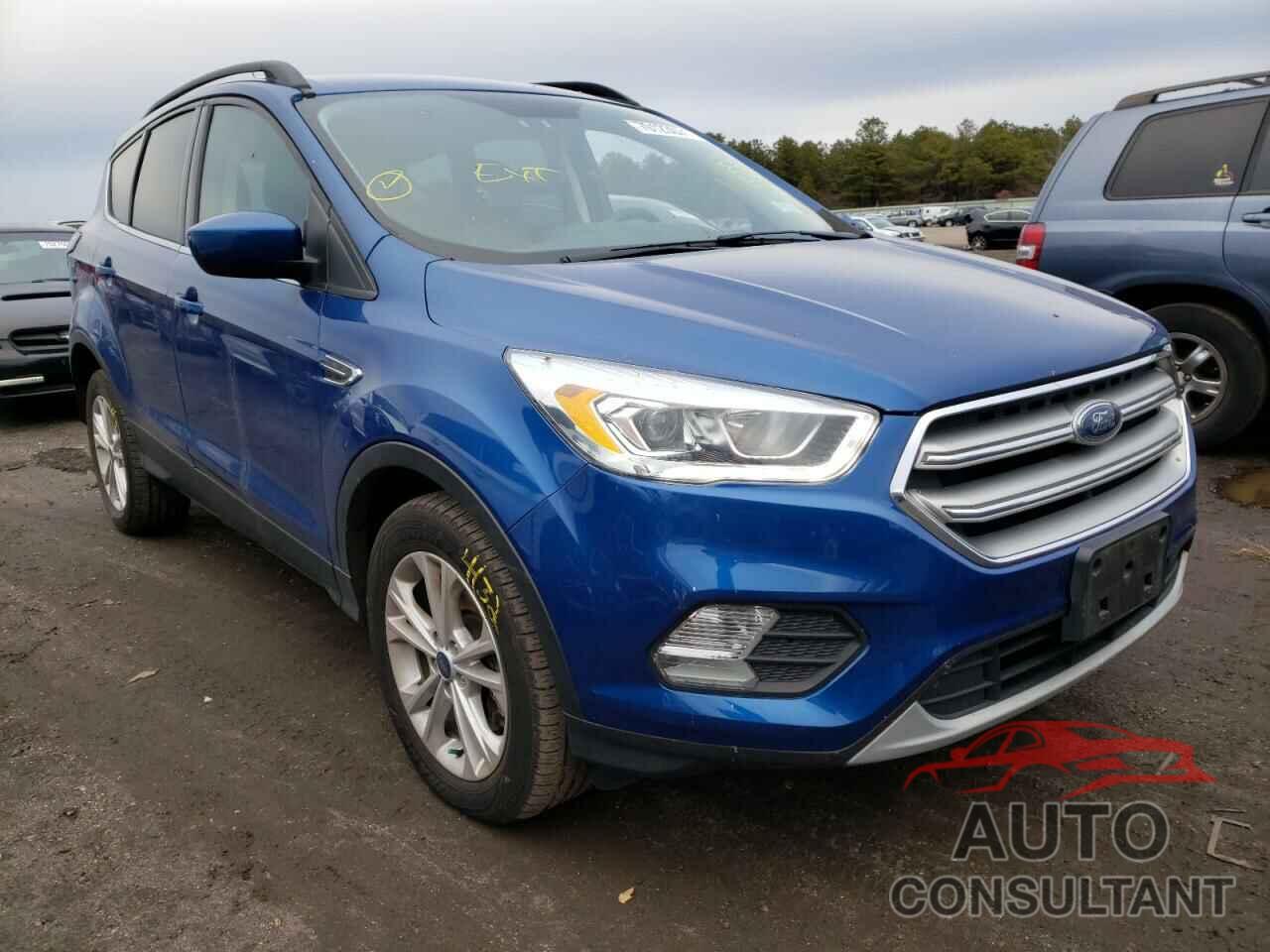 FORD ESCAPE 2017 - 1FMCU9G9XHUD32750
