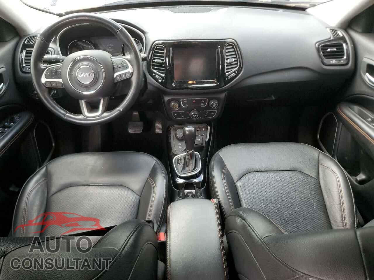 JEEP COMPASS 2021 - 3C4NJDCB1MT551330