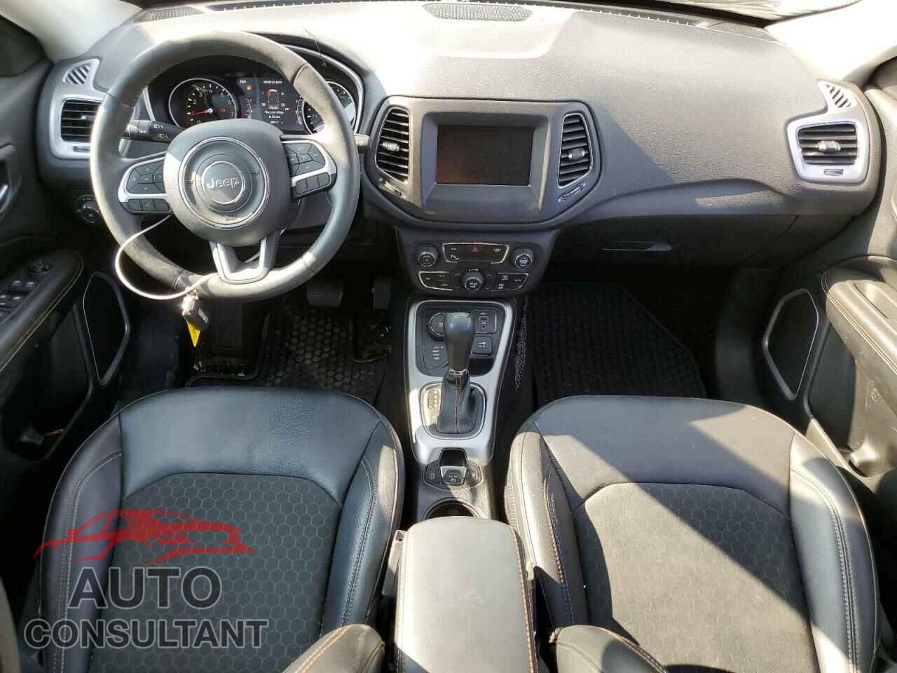 JEEP COMPASS 2019 - 3C4NJDBB8KT754875