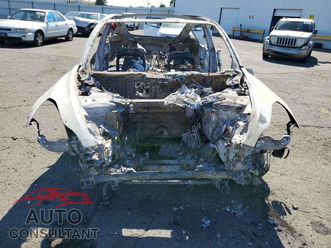 TESLA MODEL 3 2019 - 5YJ3E1EA1KF447897