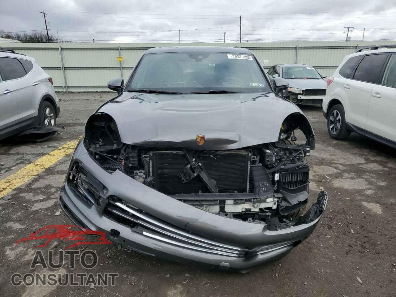 PORSCHE CAYENNE 2021 - WP1AE2AY8MDA24128