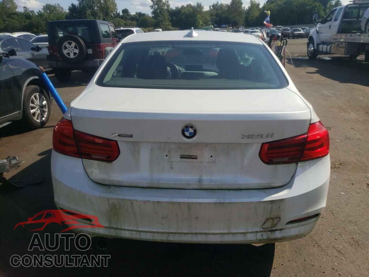 BMW 3 SERIES 2016 - WBA8E5G54GNU19109
