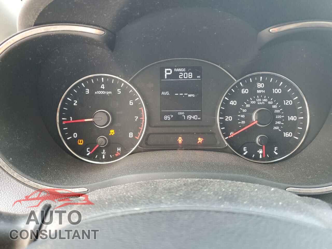KIA FORTE 2017 - 3KPFK4A75HE101027